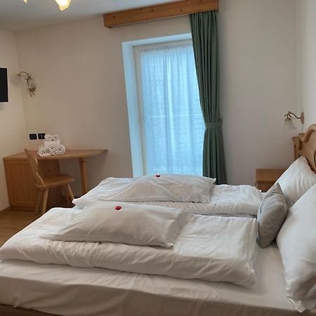 Garni Villa Elsa Pozza di Fassa Extérieur photo