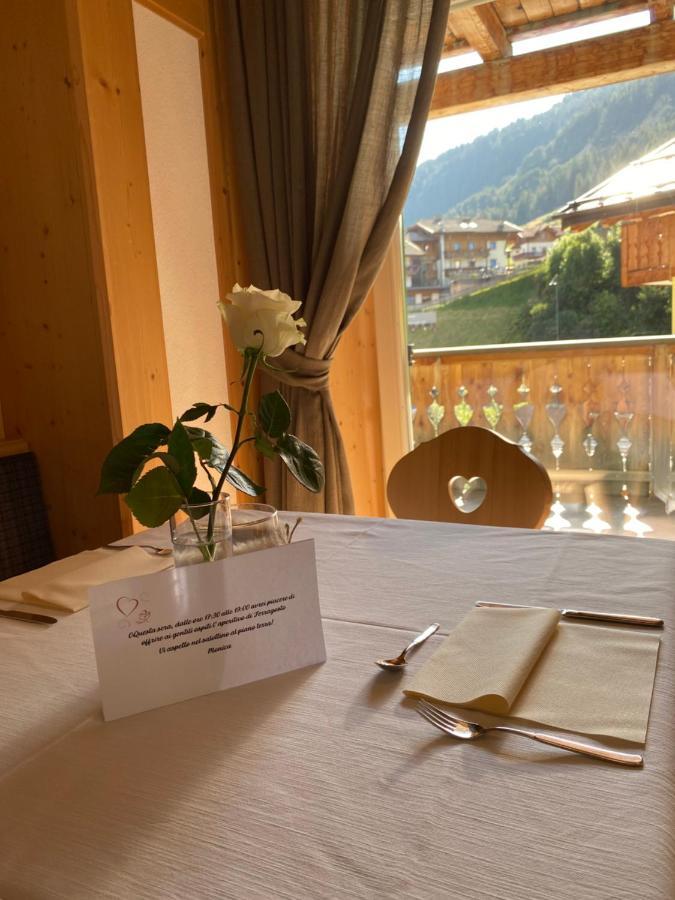 Garni Villa Elsa Pozza di Fassa Extérieur photo