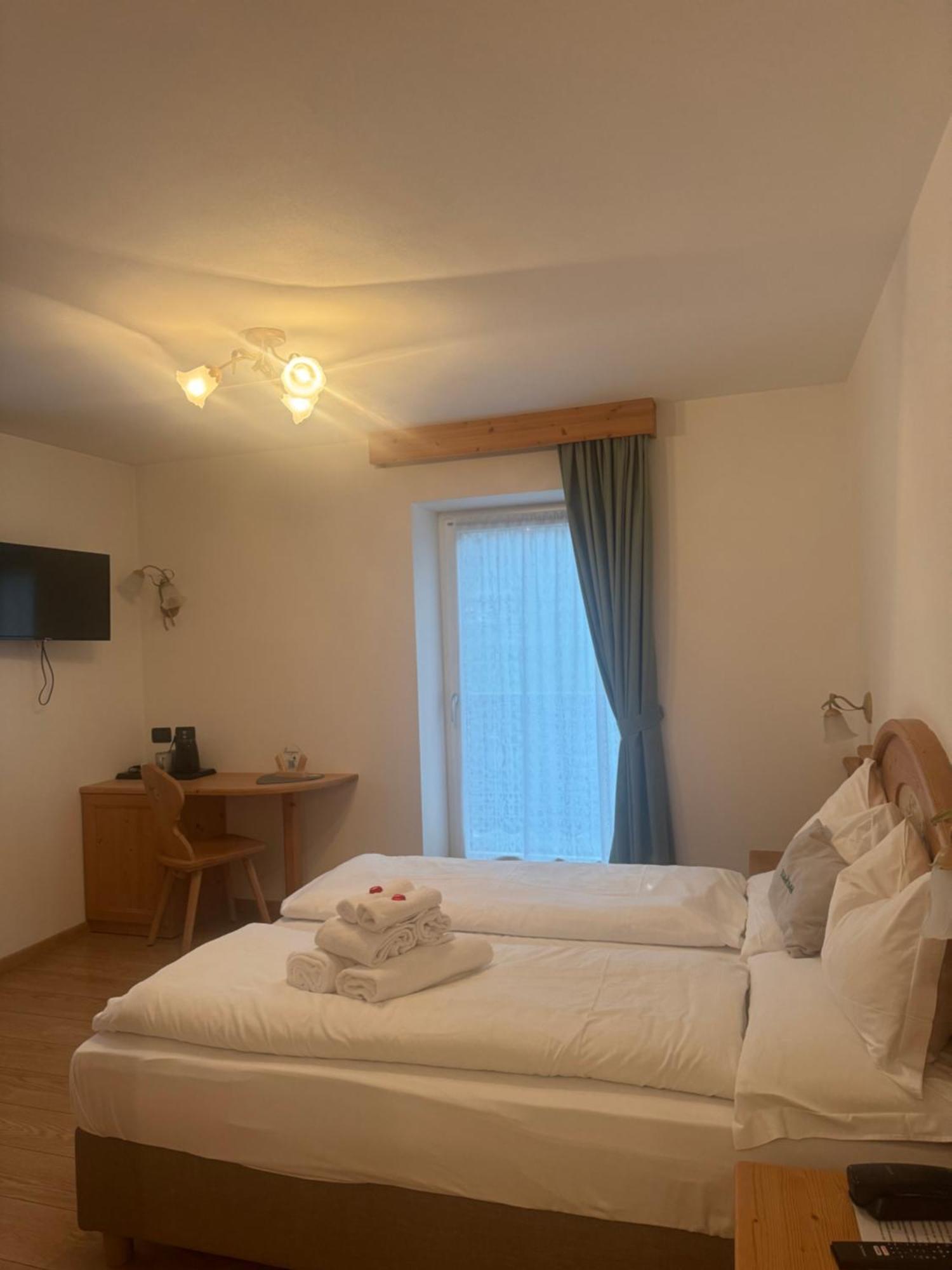 Garni Villa Elsa Pozza di Fassa Extérieur photo